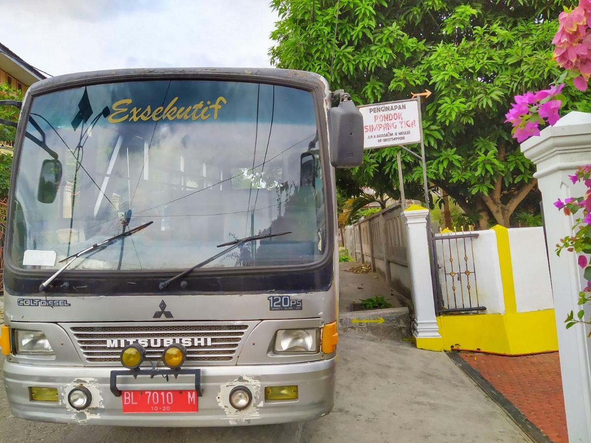 Pondok Simpang Tiga Sabang  Exteriör bild