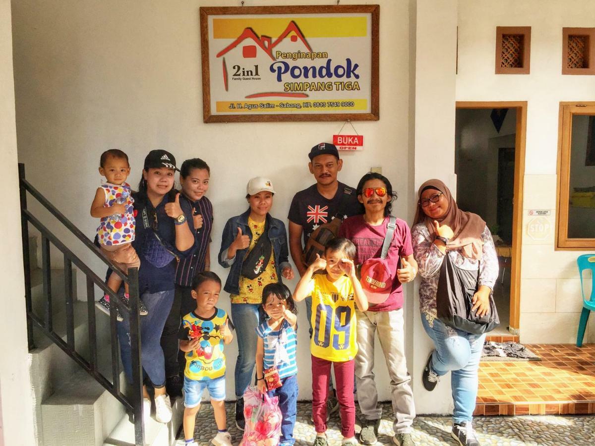 Pondok Simpang Tiga Sabang  Exteriör bild